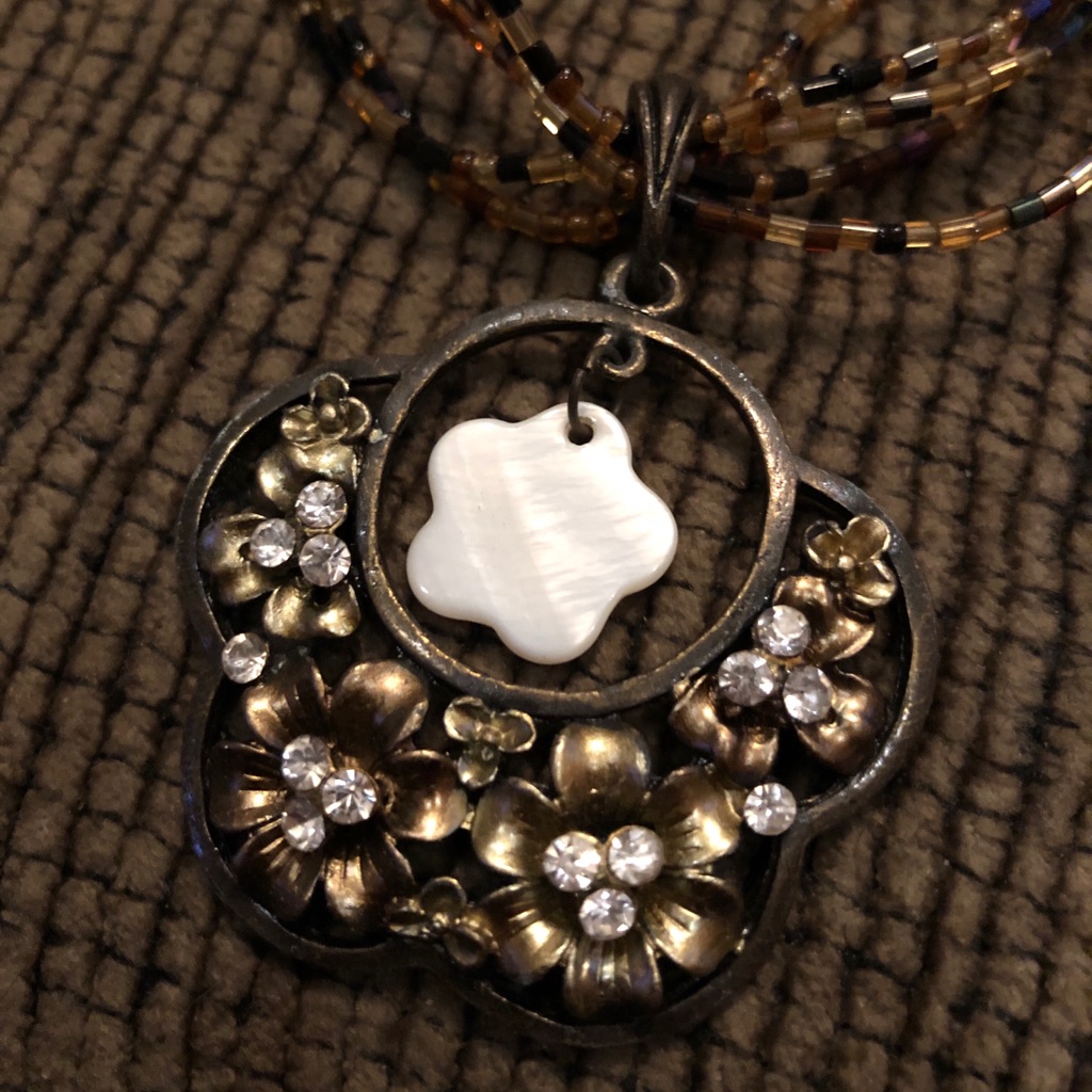 Necklace 77